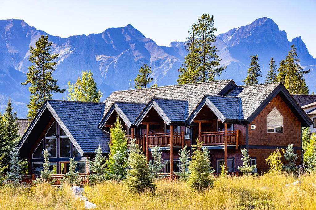 A Bear And Bison Country Inn Κάνμορ Εξωτερικό φωτογραφία