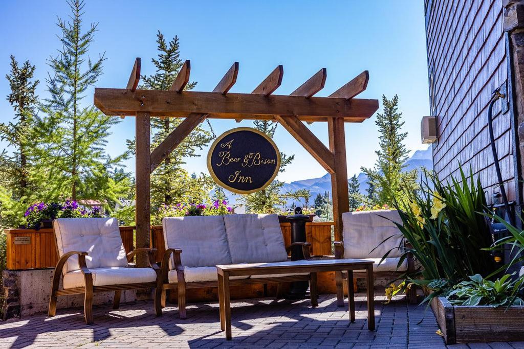 A Bear And Bison Country Inn Κάνμορ Εξωτερικό φωτογραφία