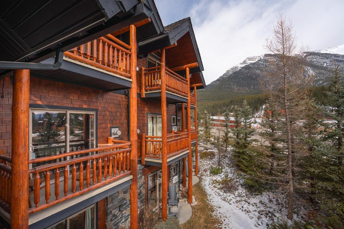 A Bear And Bison Country Inn Κάνμορ Εξωτερικό φωτογραφία