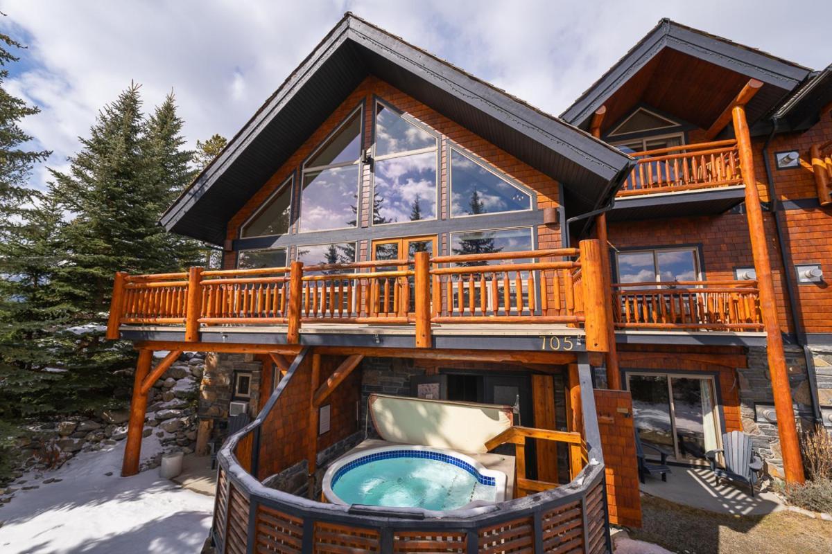 A Bear And Bison Country Inn Κάνμορ Εξωτερικό φωτογραφία